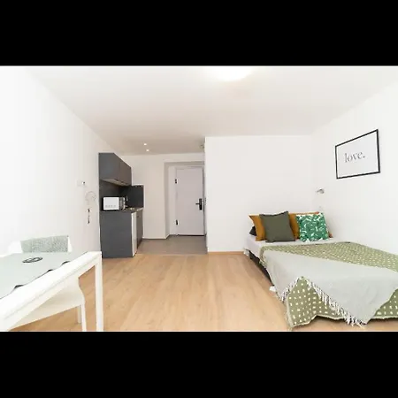 Apartment Klauzal Stret Full Centrum