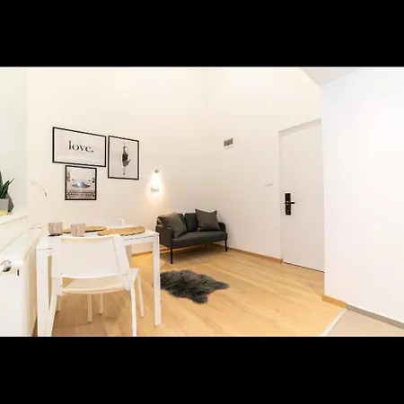 Klauzal Stret Full Centrum Apartment